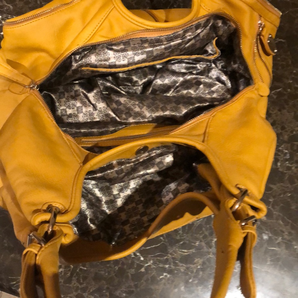 Purse - Picture 5 of 5